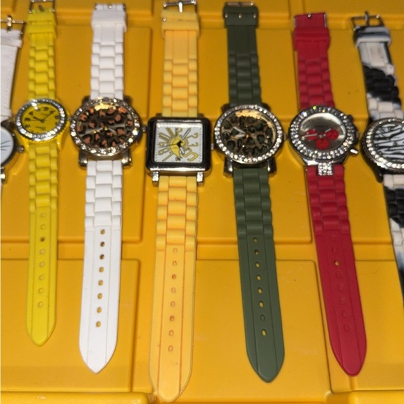 Vibrant Multicolor Watch Collection - Picture 4 of 4